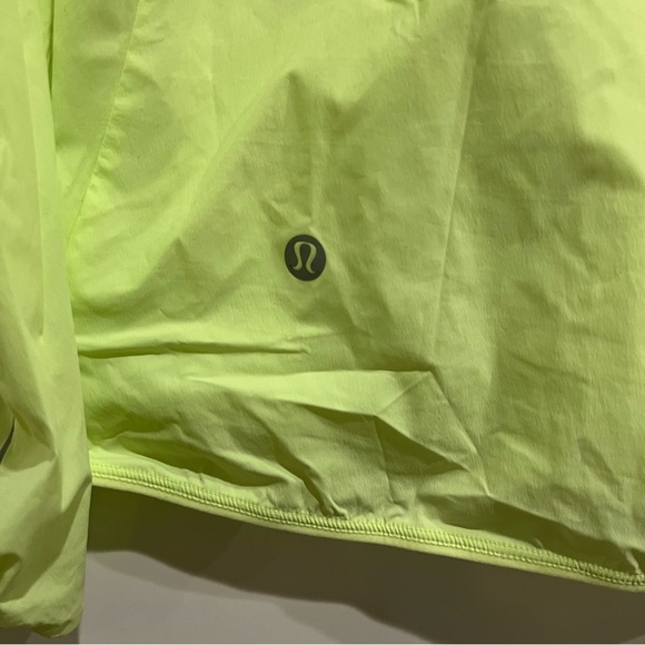 Lululemon Stretch Ventilated Running Jacket
Faded Zap - Picture 7 of 10